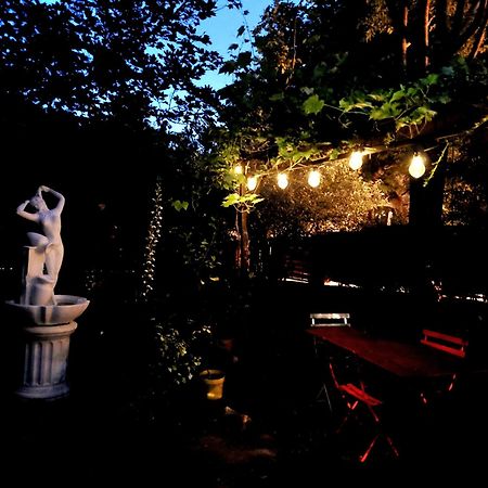 Au Puits De La Fontaine Otel Tavernes Dış mekan fotoğraf