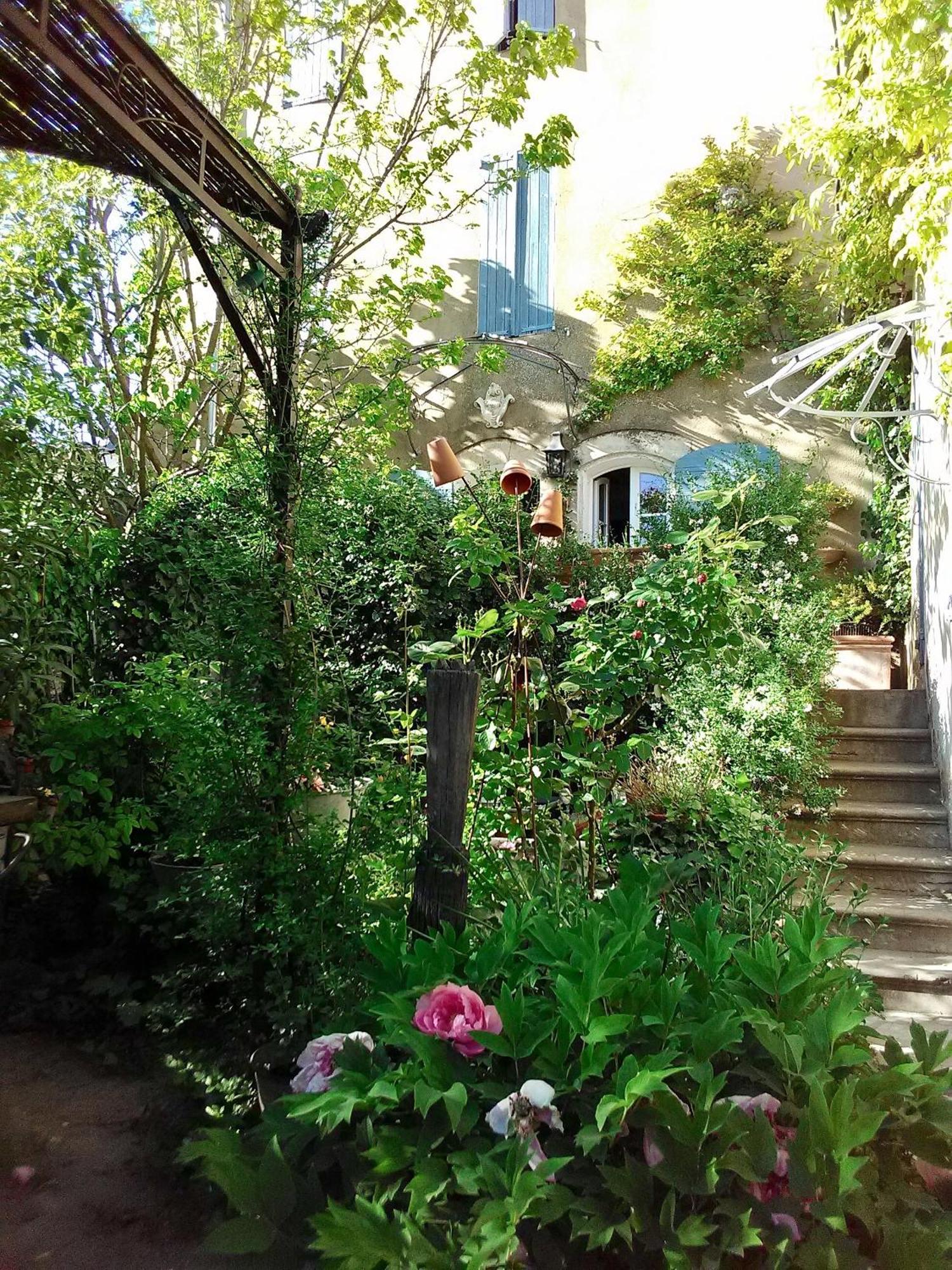 Au Puits De La Fontaine Otel Tavernes Dış mekan fotoğraf