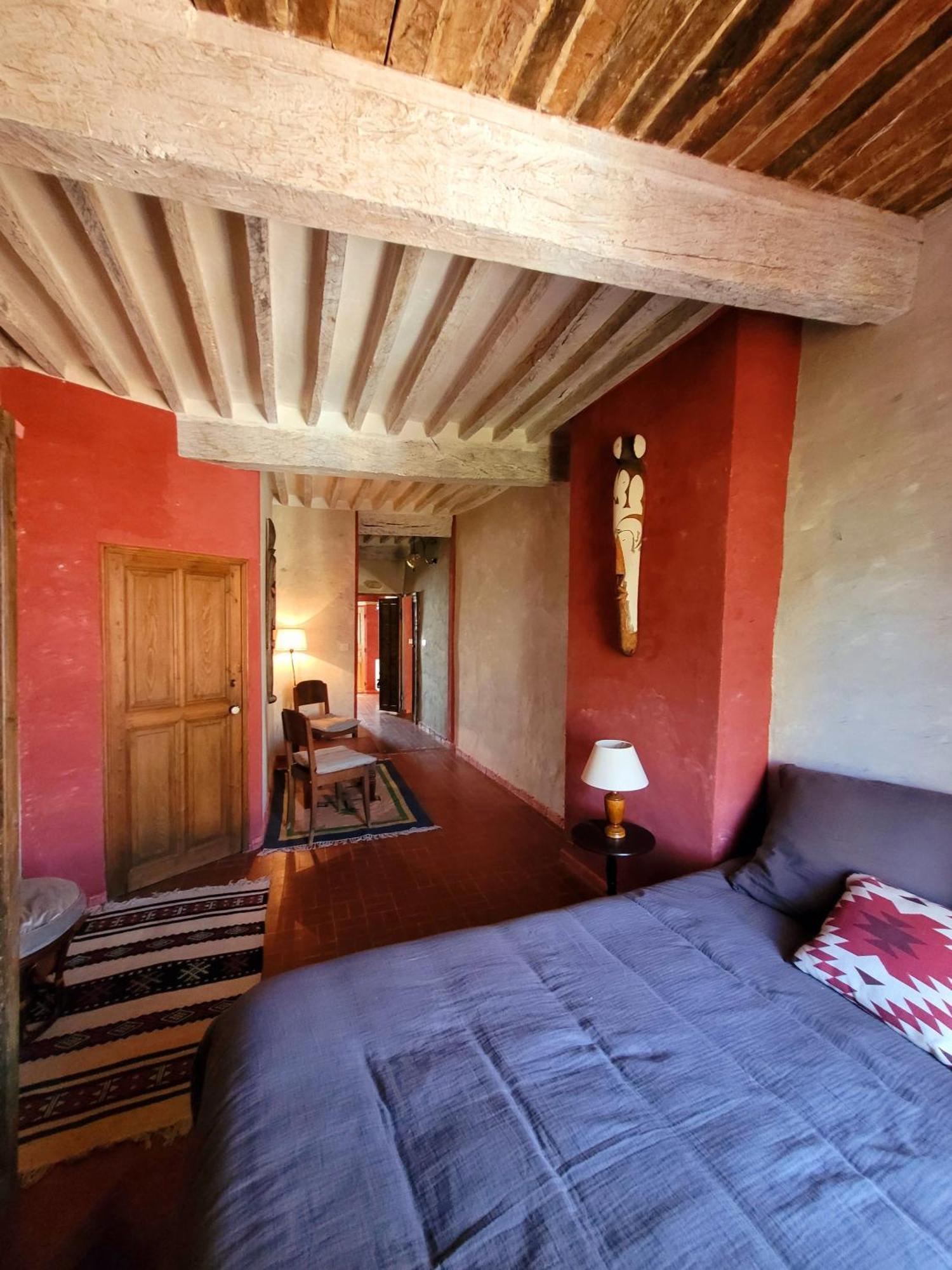 Au Puits De La Fontaine Otel Tavernes Oda fotoğraf